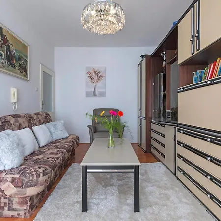 Oliva Apartment *
